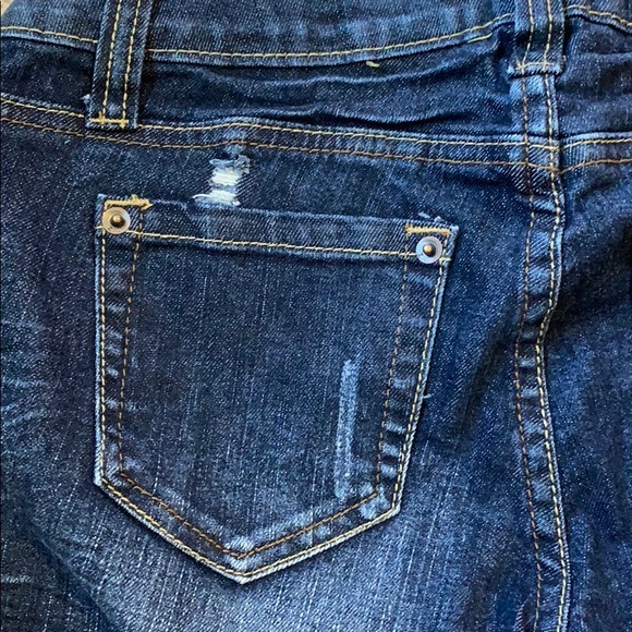 ZCO PREMIUM Jean Capri pants - Picture 4 of 8